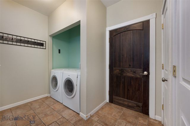 1113 Yellowstone Avenue, Belgrade, MT 59714