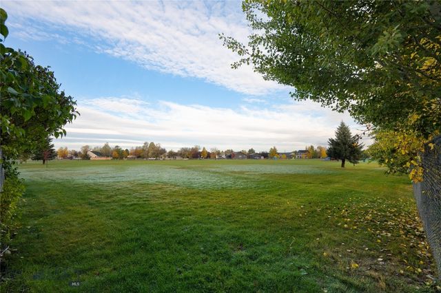 1113 Yellowstone Avenue, Belgrade, MT 59714