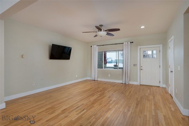 1113 Yellowstone Avenue, Belgrade, MT 59714