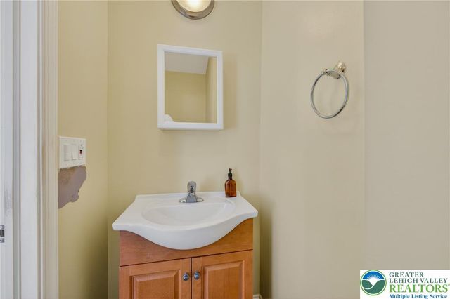 2831 West Columbia Street, Allentown City, PA 18104