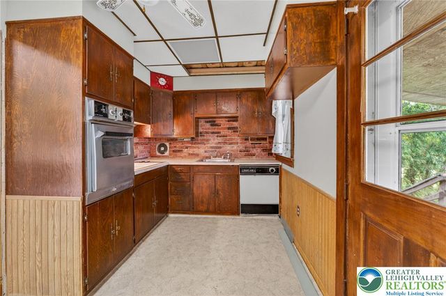 2831 West Columbia Street, Allentown City, PA 18104