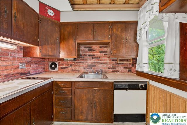 2831 West Columbia Street, Allentown City, PA 18104