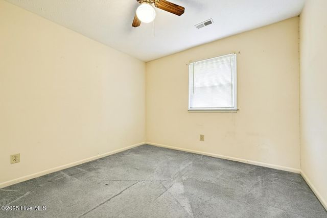 6958 Timbercroft Lane, Fayetteville, NC 28314