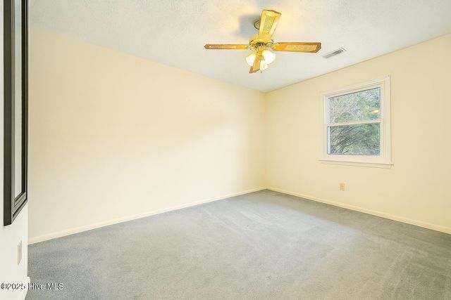 6958 Timbercroft Lane, Fayetteville, NC 28314