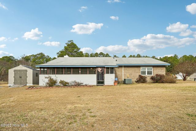 6958 Timbercroft Lane, Fayetteville, NC 28314