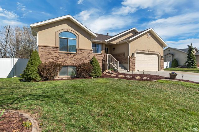 4928 W EAGLES LANDING ST ST, West Point, UT 84015