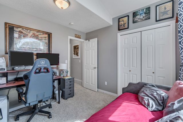 4928 W EAGLES LANDING ST ST, West Point, UT 84015