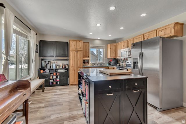 4928 W EAGLES LANDING ST ST, West Point, UT 84015