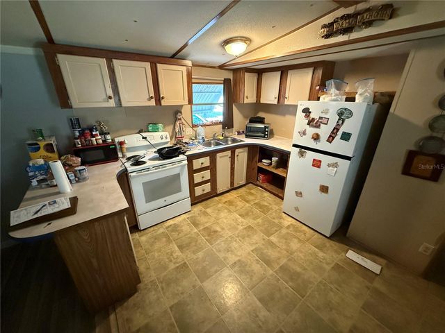 4667 NE 140TH COURT, Williston, FL 32696
