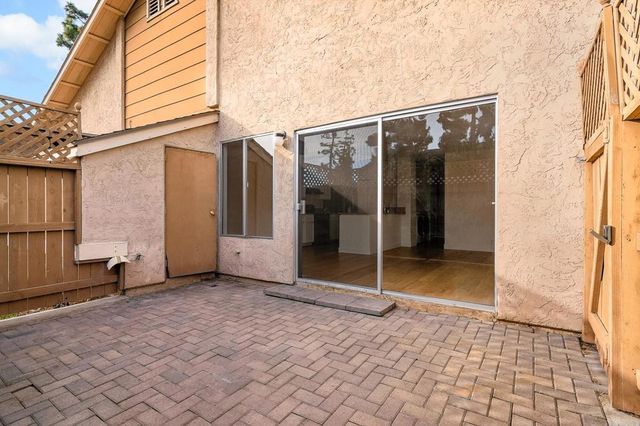 2411 Adirondack 1, Paradise Hills, CA 92139