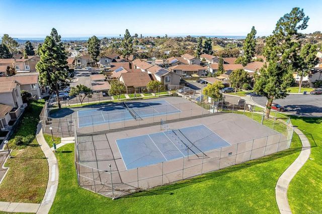 2411 Adirondack 1, Paradise Hills, CA 92139