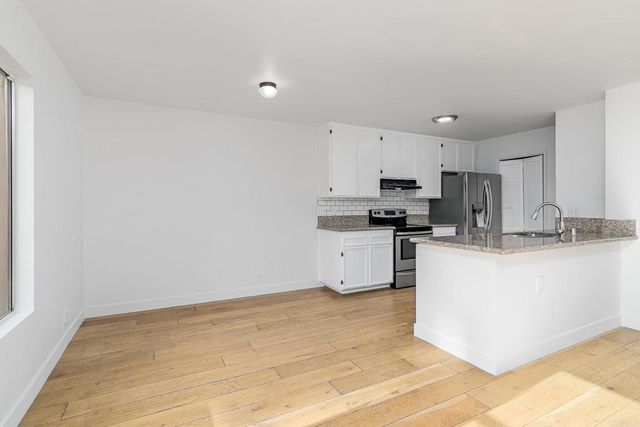 2411 Adirondack 1, Paradise Hills, CA 92139