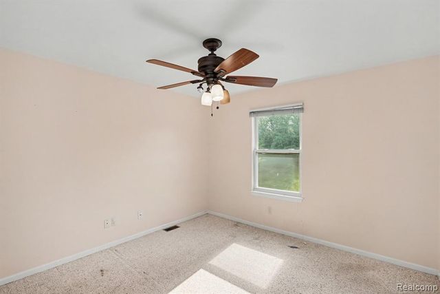 1809 Poppleton Drive, West Bloomfield, MI 48324