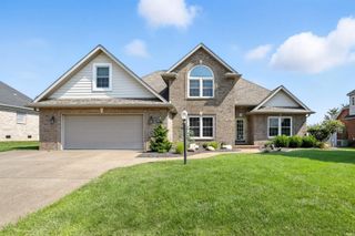 5800 Glen Lake Drive, Newburgh, IN 47630