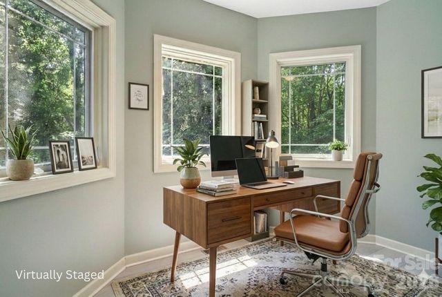 301 Gateway Drive, Hendersonville, NC 28739