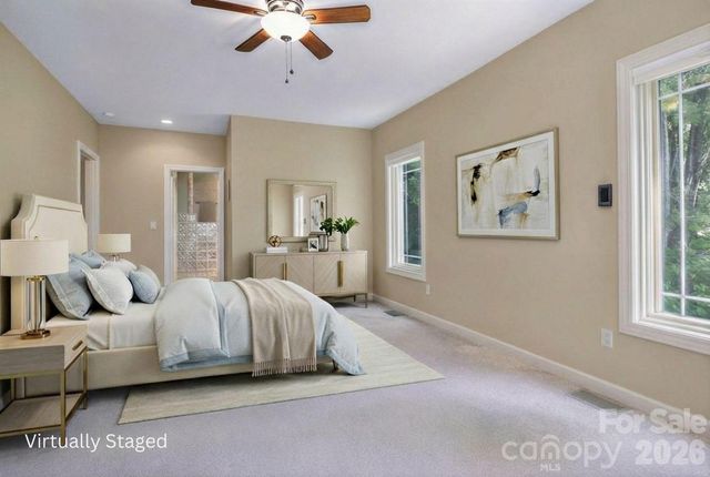 301 Gateway Drive, Hendersonville, NC 28739