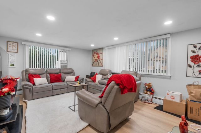 10 Cold Spring Street, East Haven, CT 06512