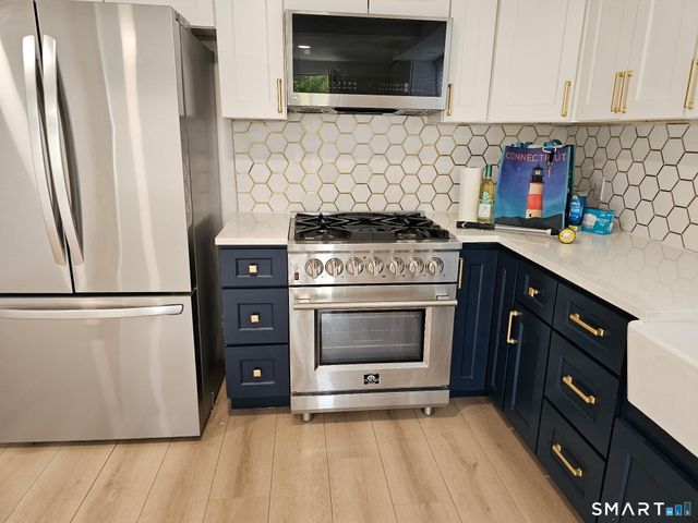 10 Cold Spring Street, East Haven, CT 06512