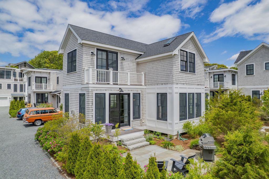 350 Bradford Street U5, Provincetown, MA 02657