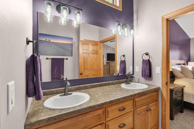 1112 LAKE PARK ROAD, Menasha, WI 54952
