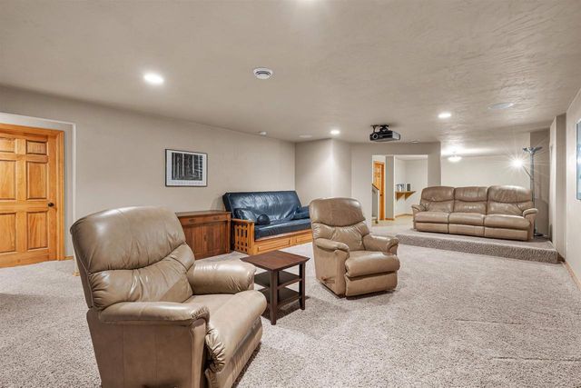 1112 LAKE PARK ROAD, Menasha, WI 54952