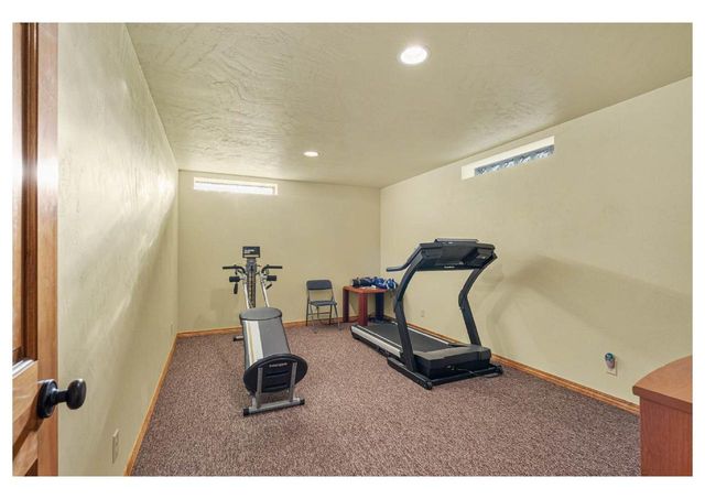 1112 LAKE PARK ROAD, Menasha, WI 54952