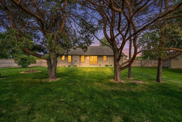 1112 LAKE PARK ROAD, Menasha, WI 54952