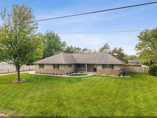 1112 LAKE PARK ROAD, Menasha, WI 54952
