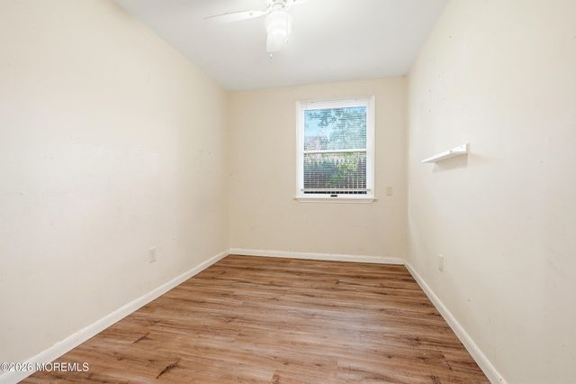 11 W Arverne Avenue, Ocean Gate, NJ 08740