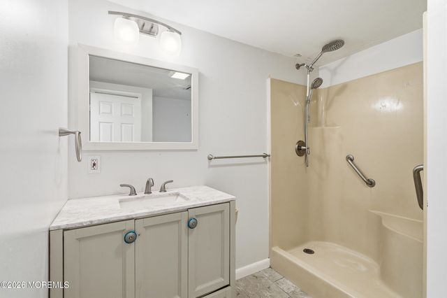 11 W Arverne Avenue, Ocean Gate, NJ 08740