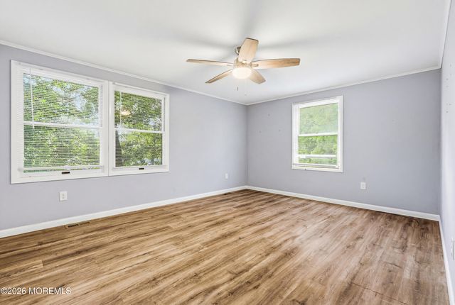 11 W Arverne Avenue, Ocean Gate, NJ 08740