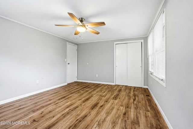 11 W Arverne Avenue, Ocean Gate, NJ 08740