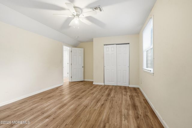11 W Arverne Avenue, Ocean Gate, NJ 08740