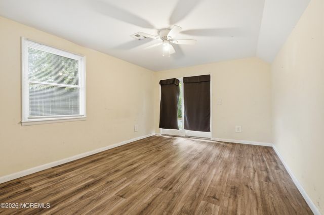 11 W Arverne Avenue, Ocean Gate, NJ 08740