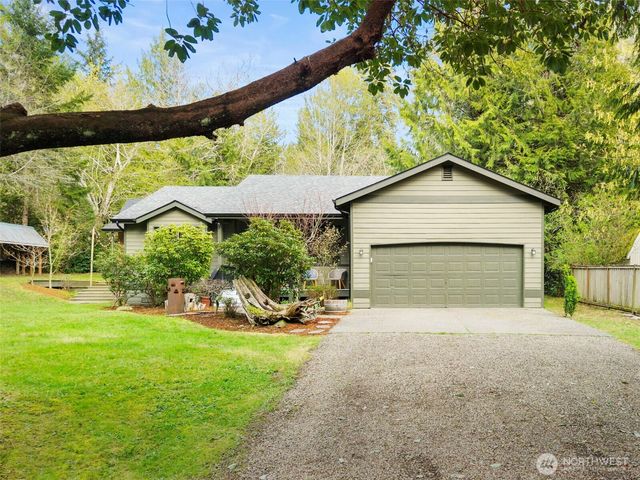 17028 Suquamish Way NE, Suquamish, WA 98392