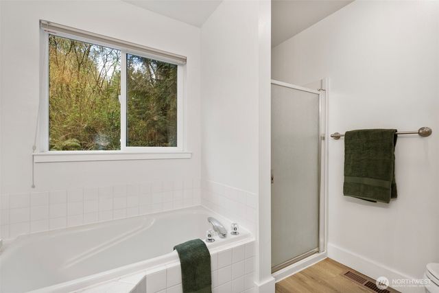 17028 Suquamish Way NE, Suquamish, WA 98392