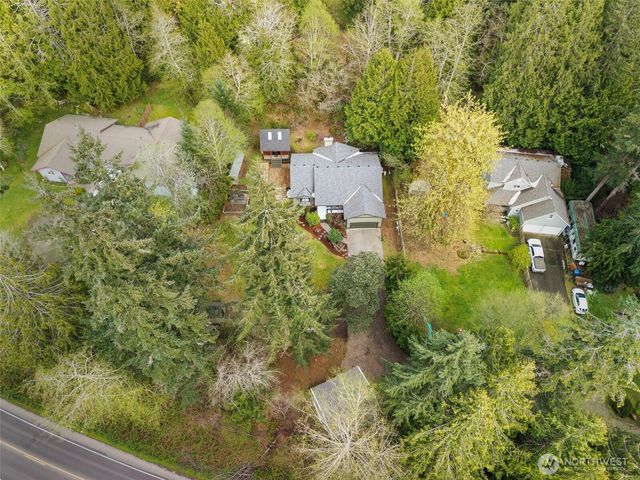 17028 Suquamish Way NE, Suquamish, WA 98392