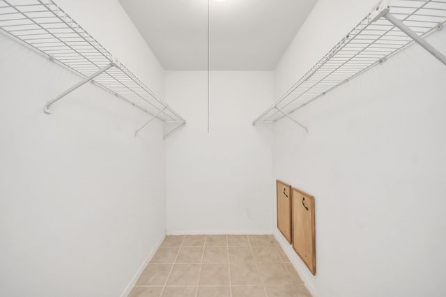 2422 Woven Wood Lane, Richmond, TX 77406