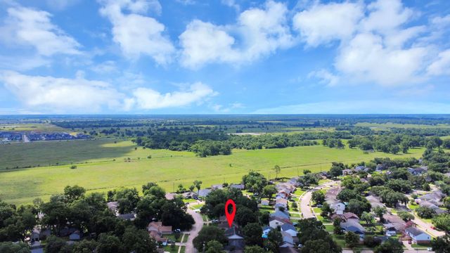 2422 Woven Wood Lane, Richmond, TX 77406