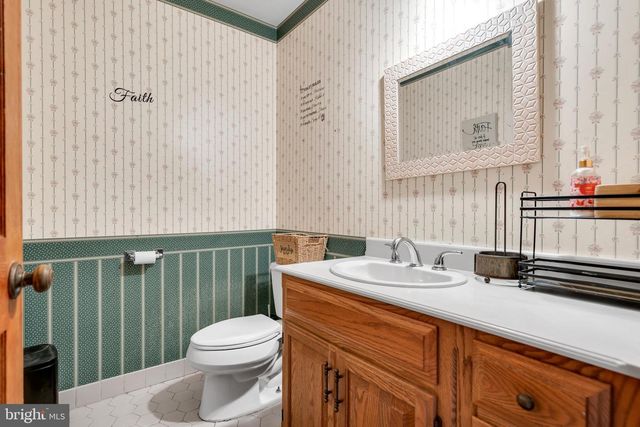 5 CHURCH STREET, Edgewater Park, NJ 08010