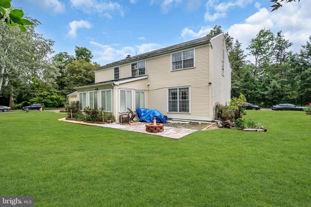 5 CHURCH STREET, Edgewater Park, NJ 08010