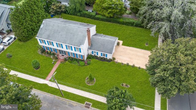 5 CHURCH STREET, Edgewater Park, NJ 08010
