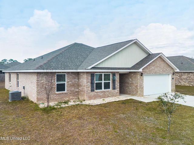 1021 Enclave Circle, Long Beach, MS 39560