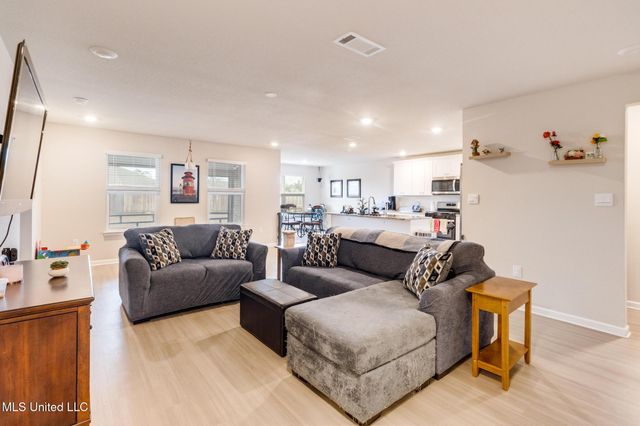 1021 Enclave Circle, Long Beach, MS 39560