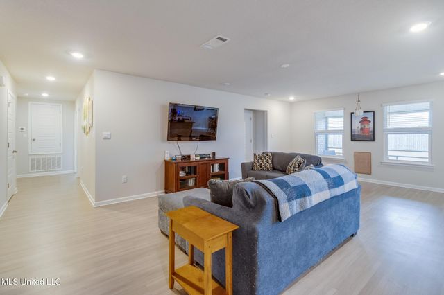 1021 Enclave Circle, Long Beach, MS 39560