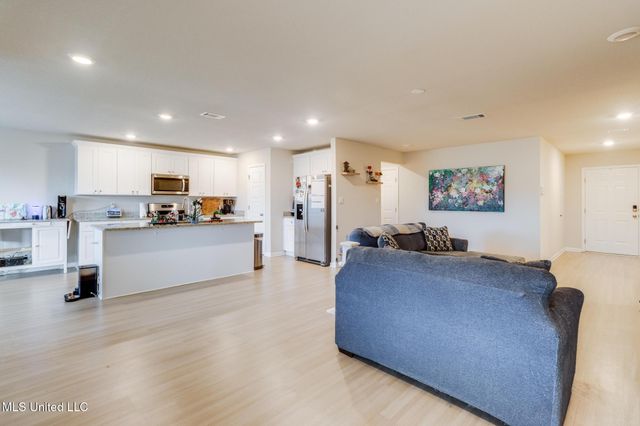 1021 Enclave Circle, Long Beach, MS 39560