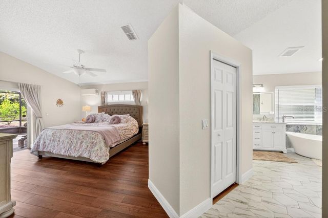 5477 GLEN OAK PLACE, Sanford, FL 32771