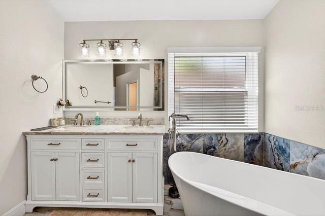 5477 GLEN OAK PLACE, Sanford, FL 32771