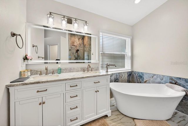 5477 GLEN OAK PLACE, Sanford, FL 32771