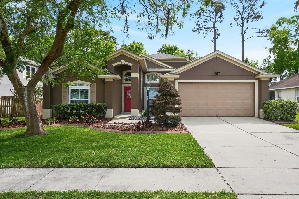 Image 11 of property listing at 5477 GLEN OAK PLACE, Sanford, FL 32771